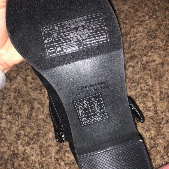 Booties - Picture 4 of 5